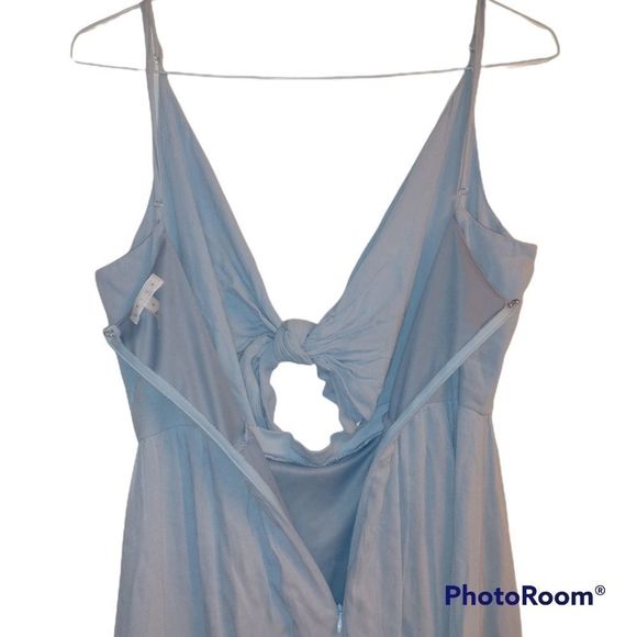 Leith Baby Blue Spaghetti Strap Sternum Peek-A-Boo Dress 💙 - Picture 3 of 6